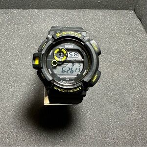 SKMEI Mens Digital Sports Watch Black And Yellow Working 0939 see pictures